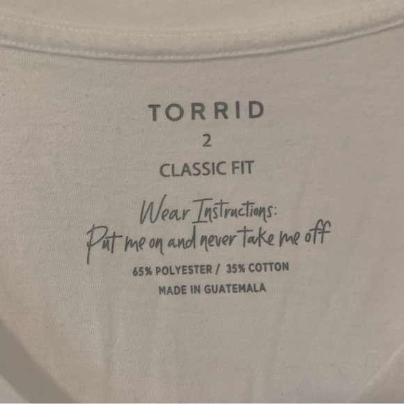 Green or White Torrid (Size 2) Classic Fit V-Neck Short Sleeve Tees - Picture 8 of 8